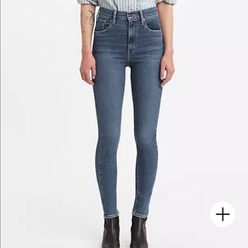 HP • Levi's Premium Mile High Super Skinny Jeans in Medium Wash, Size 24